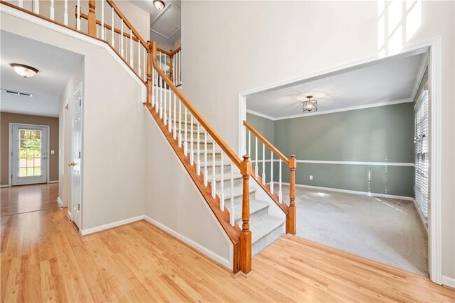 Building Photo - 740 Welford Rd NW