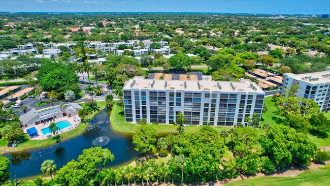 Building Photo - 6562 Boca Del Mar Dr