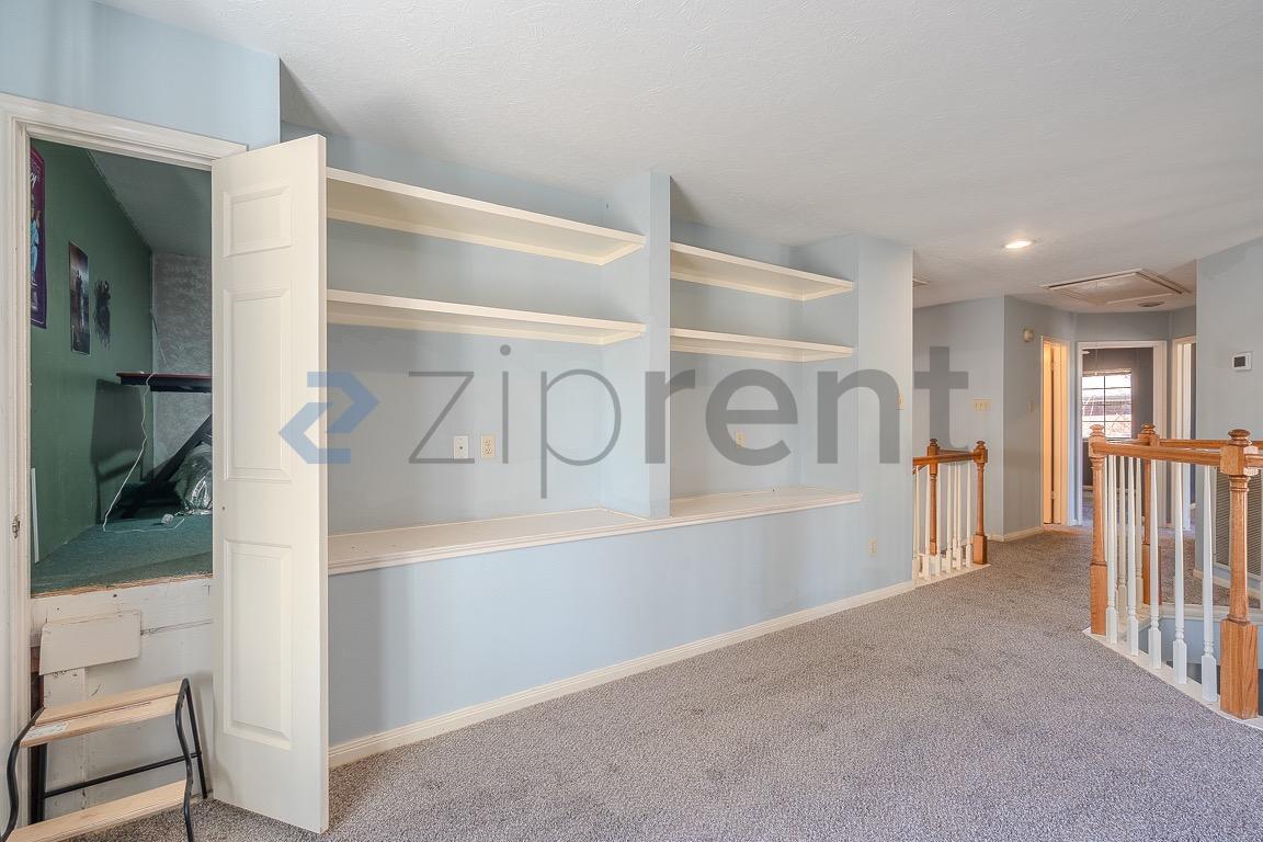 Building Photo - 16023 Gladebrook Glen Ln