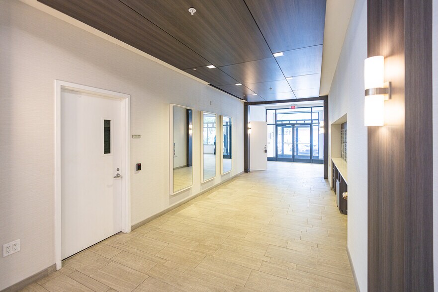 Building Photo - 308 Columbus Ave