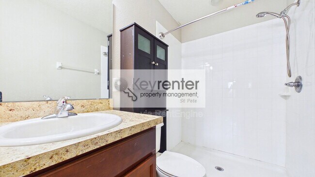 Building Photo - 14517 Dunrobin Dr