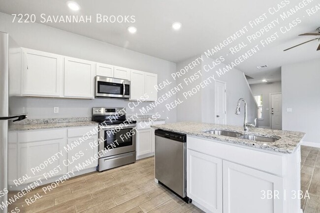 Building Photo - 7220 Savannah Brooks