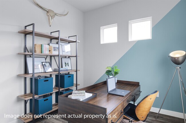 Building Photo - 7225 Borland Dr