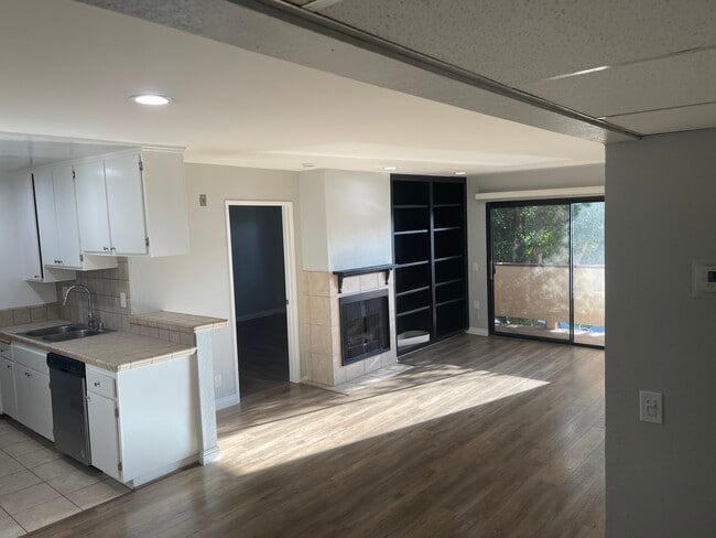 Building Photo - 4750 SEPULVEDA Blvd