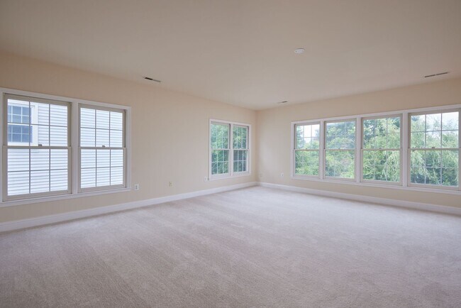 Building Photo - 10607 Farmbrooke Ln
