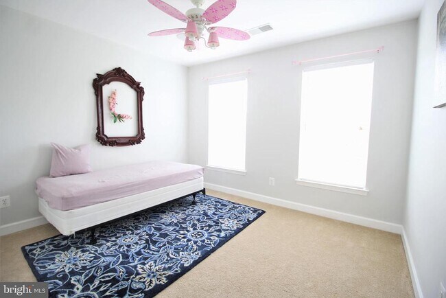 Building Photo - 2531 Transom Pl