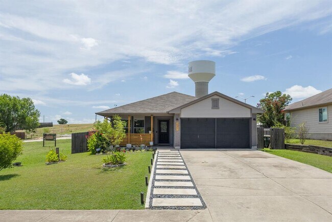 Building Photo - 231 Goddard