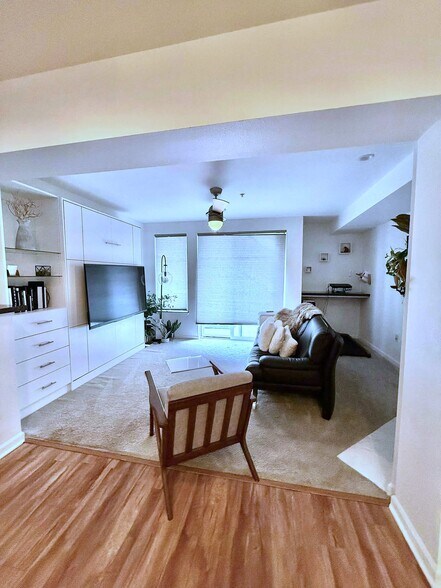 Building Photo - 1525 NW 57th St