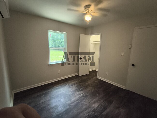 Building Photo - Cozy 2 Bed 1 Bath home for rent!
