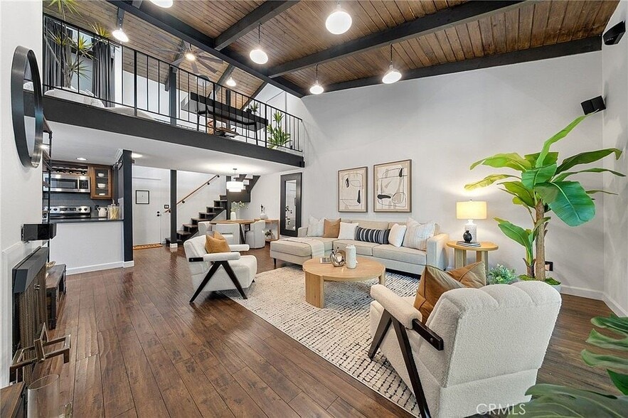 Building Photo - 4900 Overland Avenue Unit 310