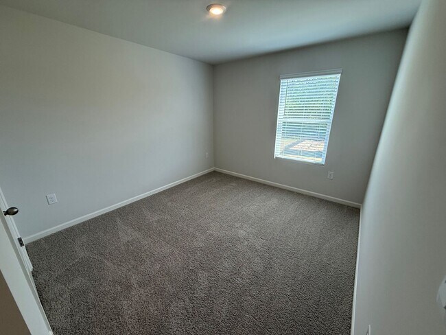 Building Photo - 111 Badcock Drive