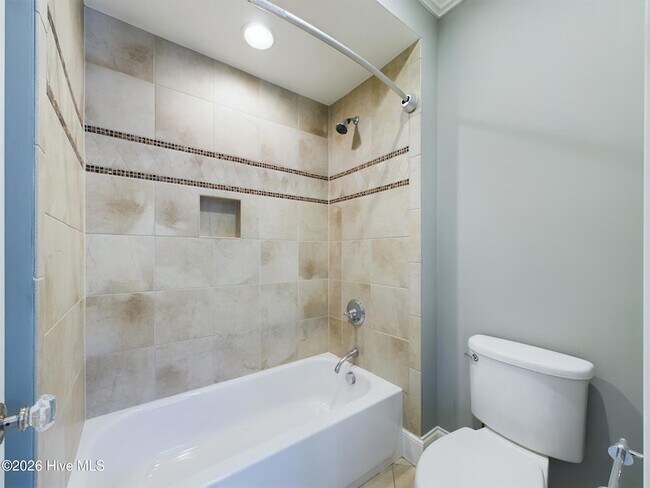 Building Photo - 3724 Rolston Dr