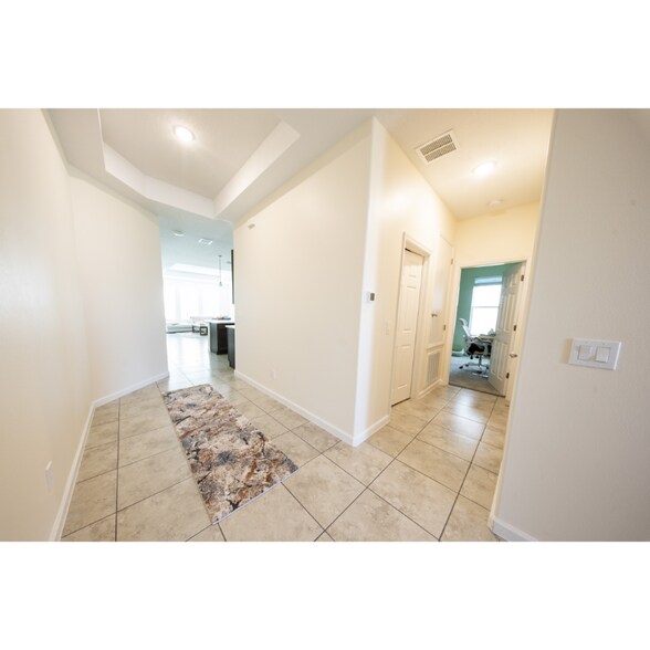 Building Photo - 2185 Kylar Dr