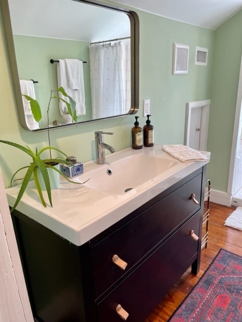 Building Photo - 3006 Govalle Ave