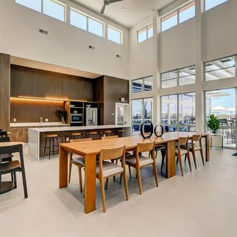 Building Photo - 3130 Heritage Trl
