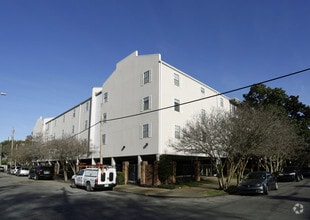 Primary Photo - Coliseum Place Apartments