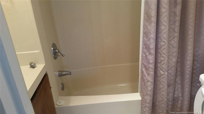 Building Photo - 384 Bald Cypress Dr