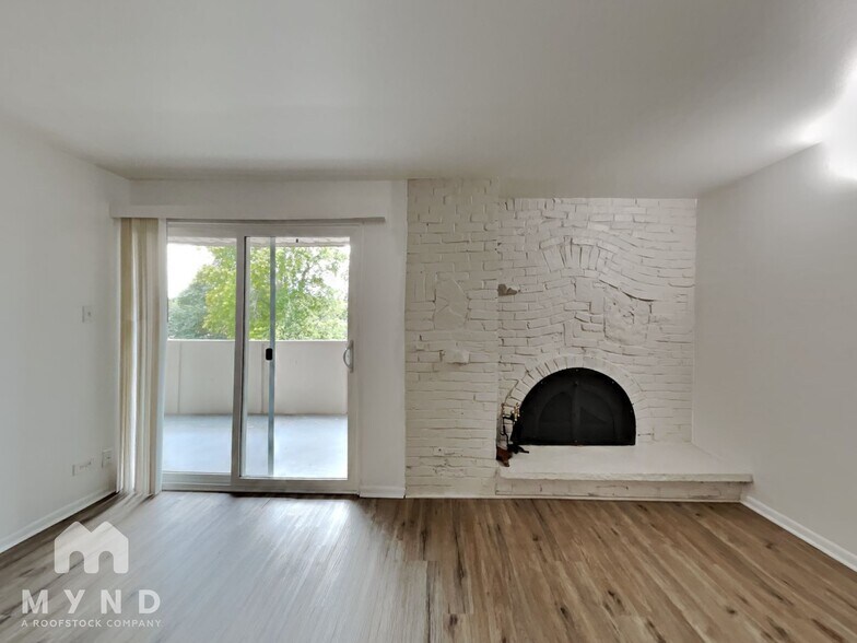 Building Photo - 1366 Garfield St