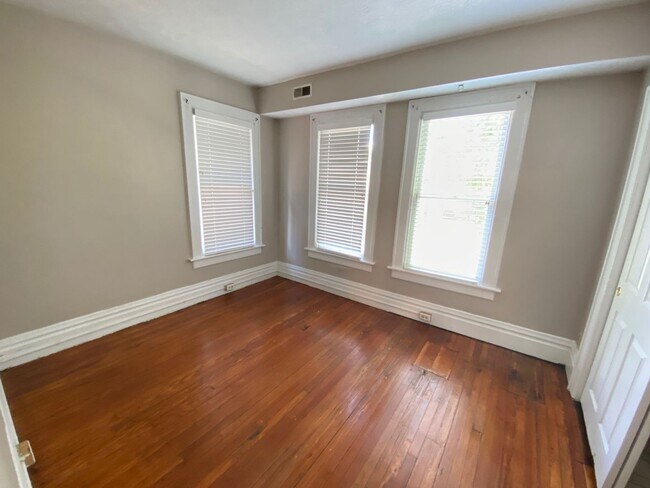 Building Photo - 149 Frambes Ave