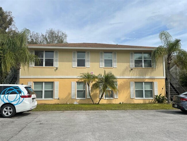 Primary Photo - 8425 Camden St