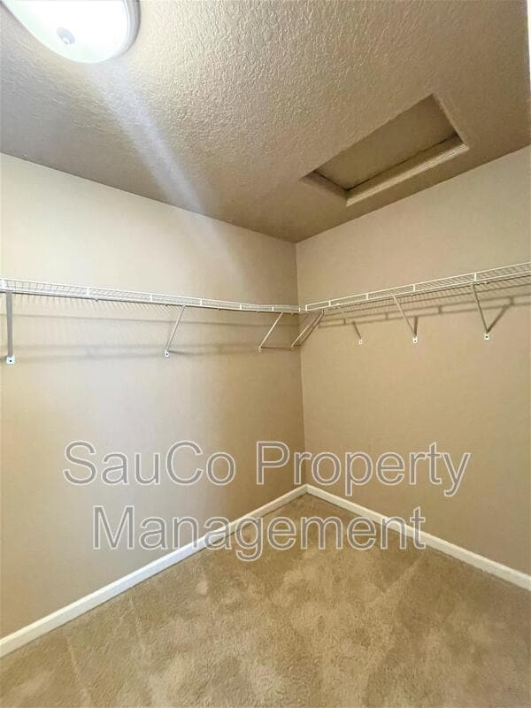 Building Photo - 3762 SE Oakleaf St