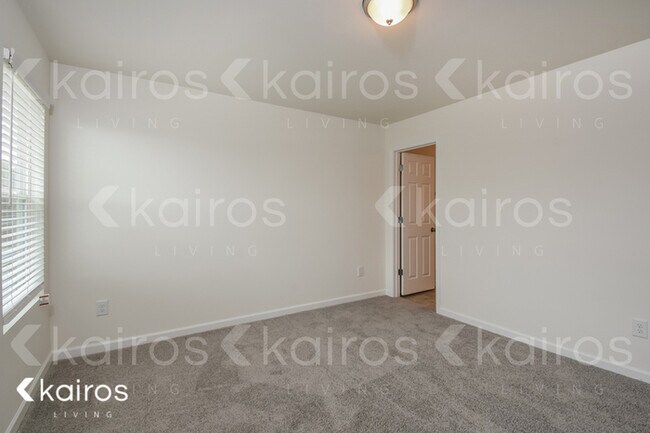 Building Photo - 123 Dudley Wy