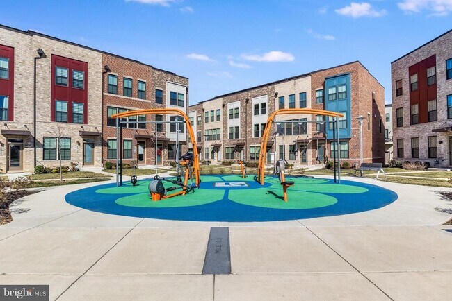 Building Photo - 4645 Towne Park Rd