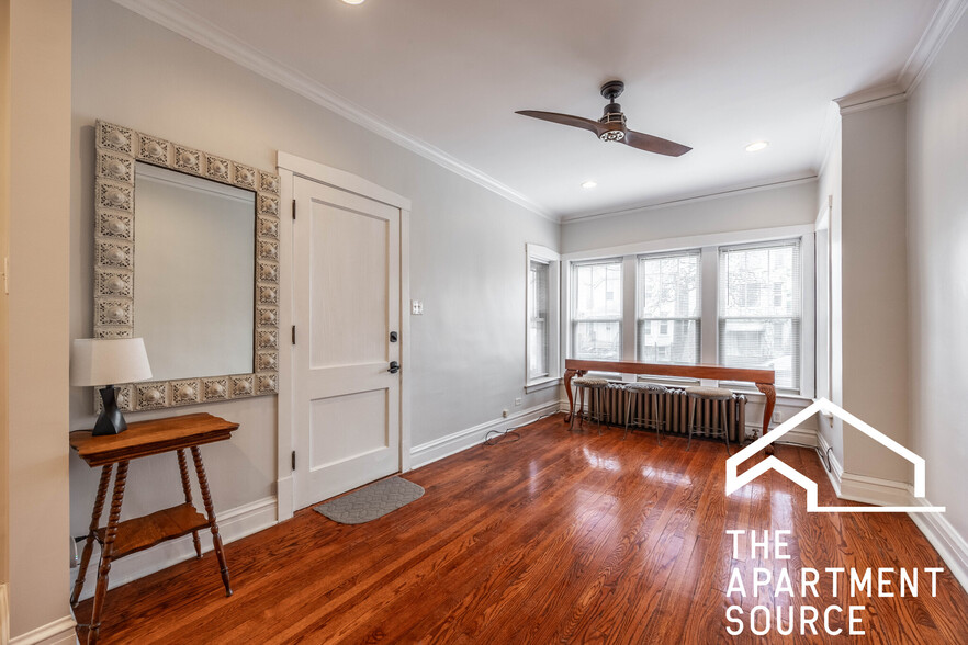 Building Photo - 2731 N Monticello Ave