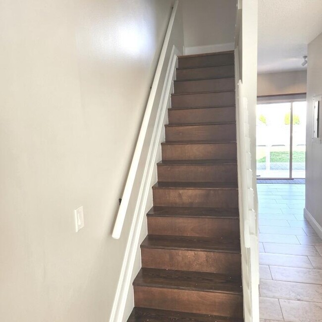 Building Photo - 9835 NW 57th Manor