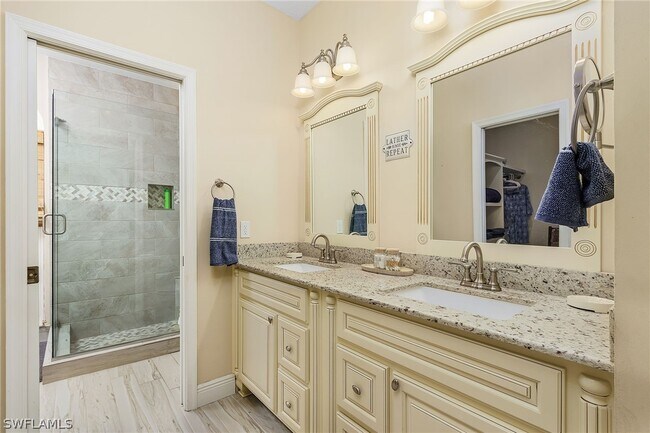 Building Photo - 1741 Piedmont Ct