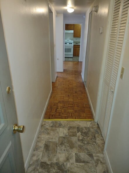 Entrance - 225 East Ave