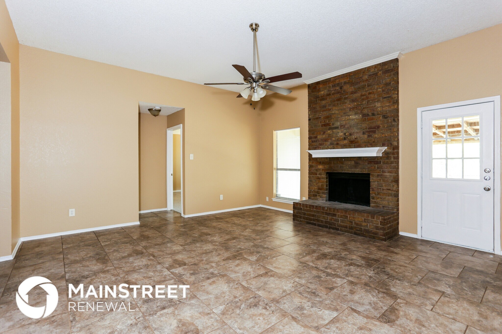 Building Photo - 1632 Hunting Green Dr