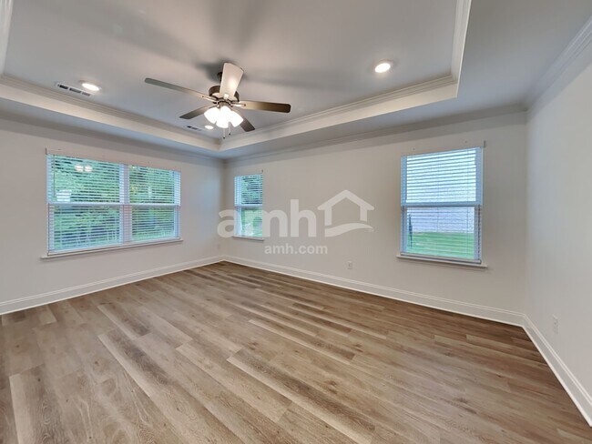 Building Photo - 238 Marin Dr