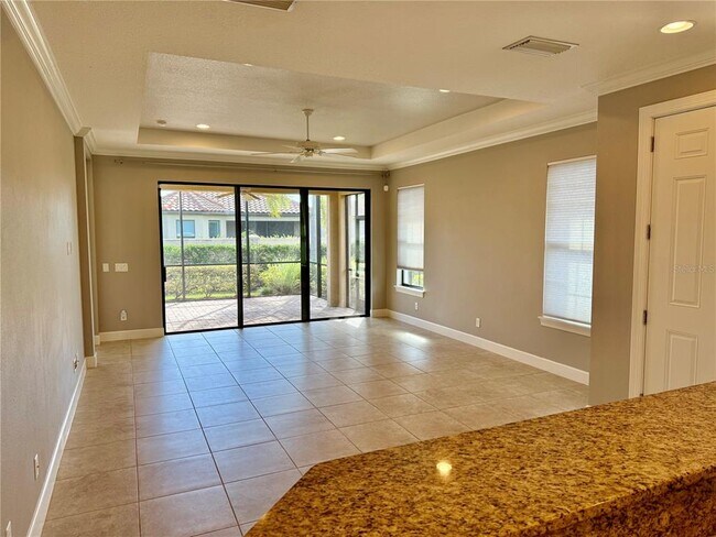 Building Photo - 8724 Bellussi Dr