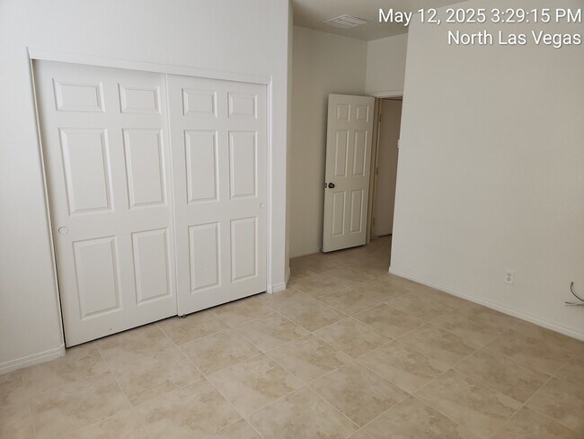 Building Photo - 3008 Logan Ave