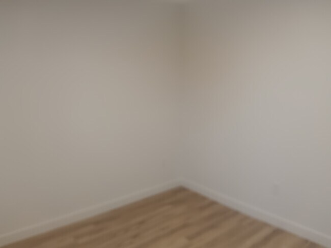 Building Photo - 6245 Margray Dr