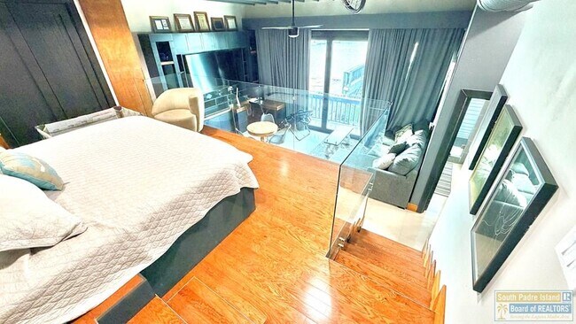 Building Photo - 106 W Morningside Dr