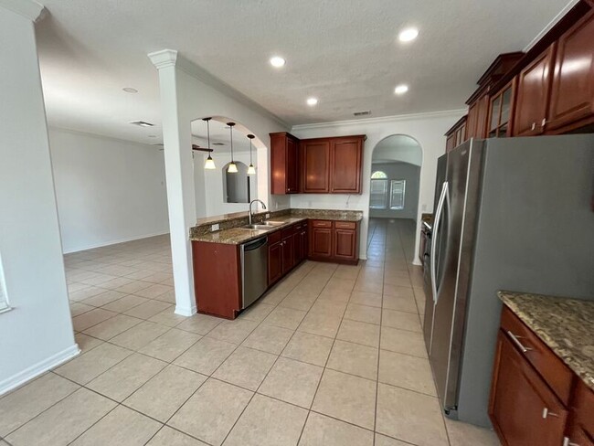 Building Photo - 13110 Moss Park Ridge Dr
