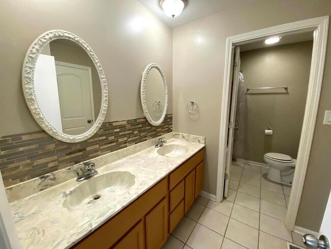 Building Photo - 1987 Franklin Pl