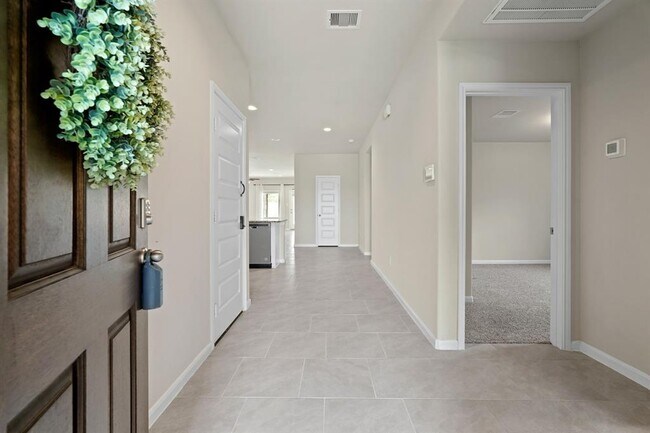 Building Photo - 21047 Warrender Terrace Ln