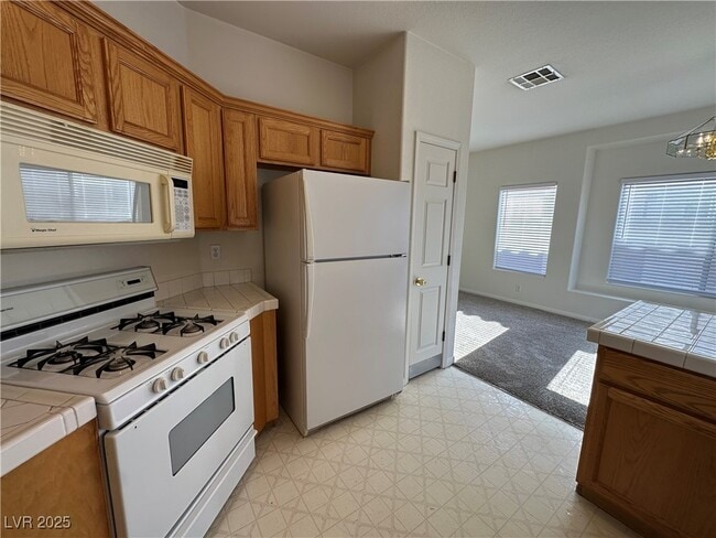 Building Photo - 1148 Warm Canyon Way