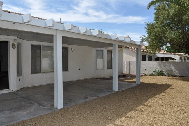 Building Photo - Lovely Single Story Home in Silverado Cany...