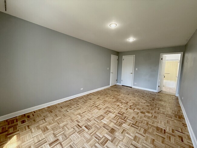 Building Photo - 1550 Sandpebble Dr