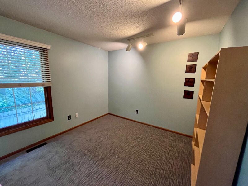 Building Photo - 17604 Lorence Way