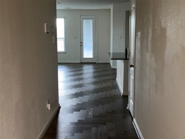 Building Photo - 14622 Cypress Creek Landing