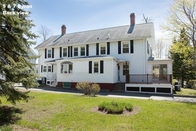 Building Photo - 5 Byron St