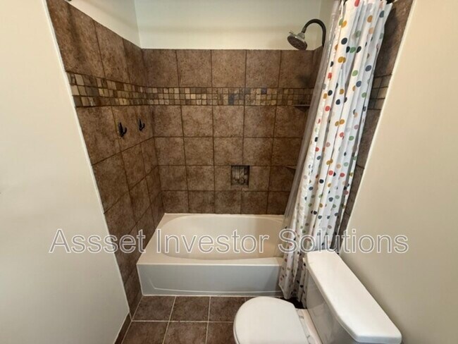 Building Photo - 8004 W 144th Pl