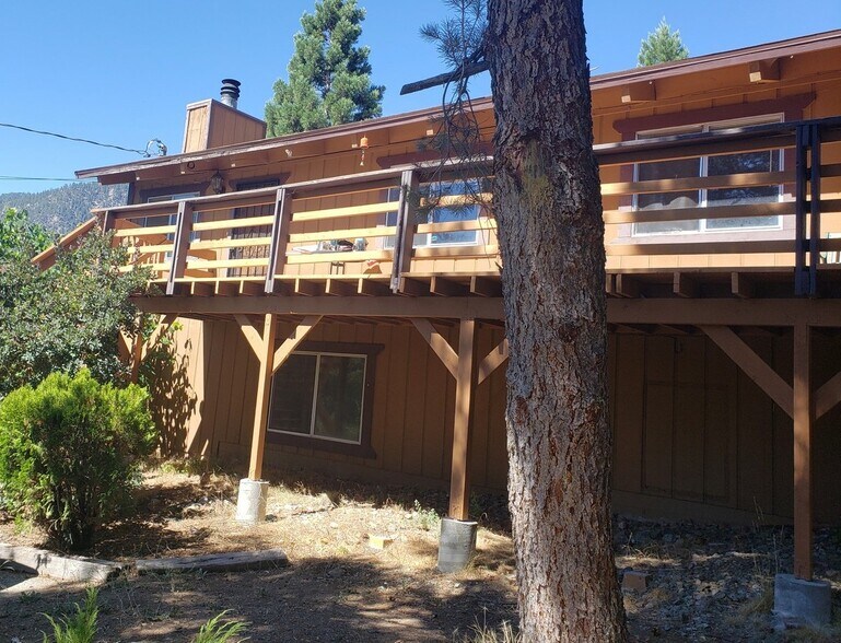 Building Photo - 2805 Arctic Dr