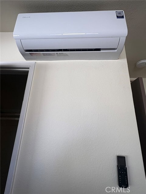 Building Photo - 12585 Mountain View Rd