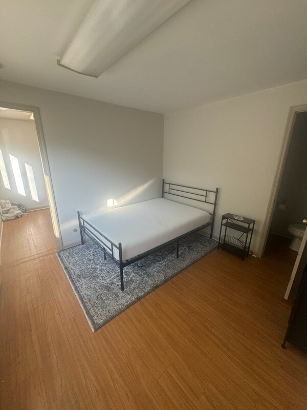 Building Photo - 22 Broadway